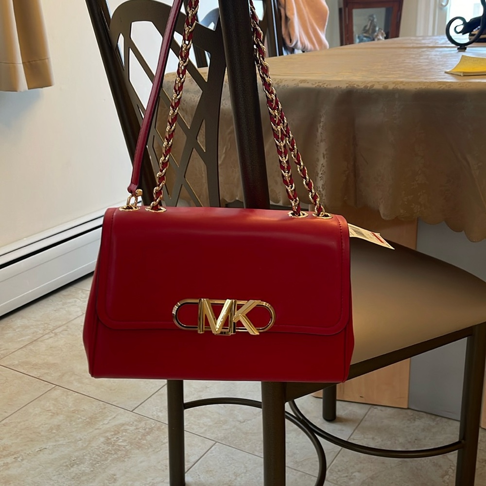 MK CROSSBODY/SHOULDER BAG